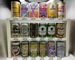 AUT702-719  Wakefield Castrol Beer, Gösser Export, Gösser Export 0, 33l, Gösser Export Stahldose, Gösser Export AUA Edition, Grieskirchner Pils, Jäger Bier, Kaiser Premium 0, 33, Kenner BRäu, Mohren Export, Mönchsgold Export Bier, Ottakringer Helles Bier 12°, Ottakrinnger Rapid Österreichischer Rekordmeister, Pioneer Feldbock "33" Primus Gold Export Bier, Schleppe Gold Export Bier, Schwechater Bier 350 Jahre, Österreichische Bierdosen, Bierdose Österreich, beer can Austria, Bierdosensammler Österreich, beer can collection